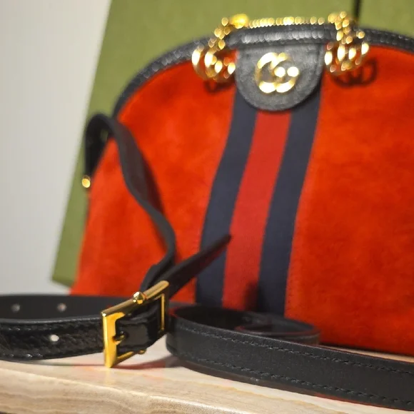 Gucci Red and Black Crossbody Bag - Picture 8 of 14